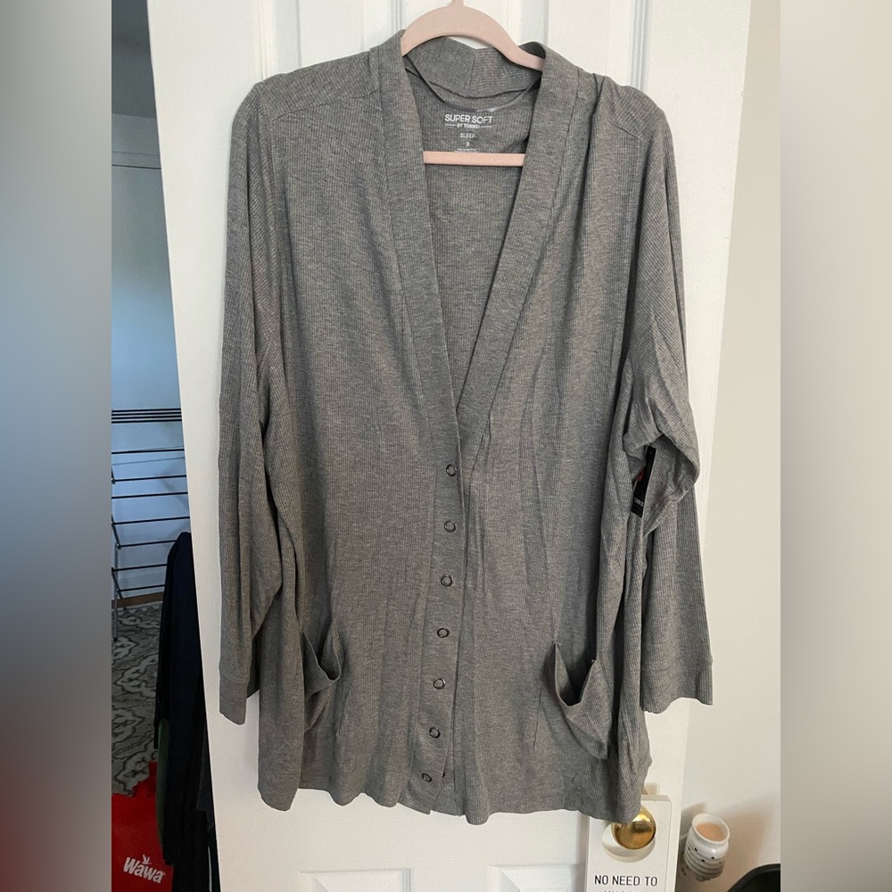 Torrid | Grey Cardigan